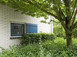 Ouddorp zijkant woning